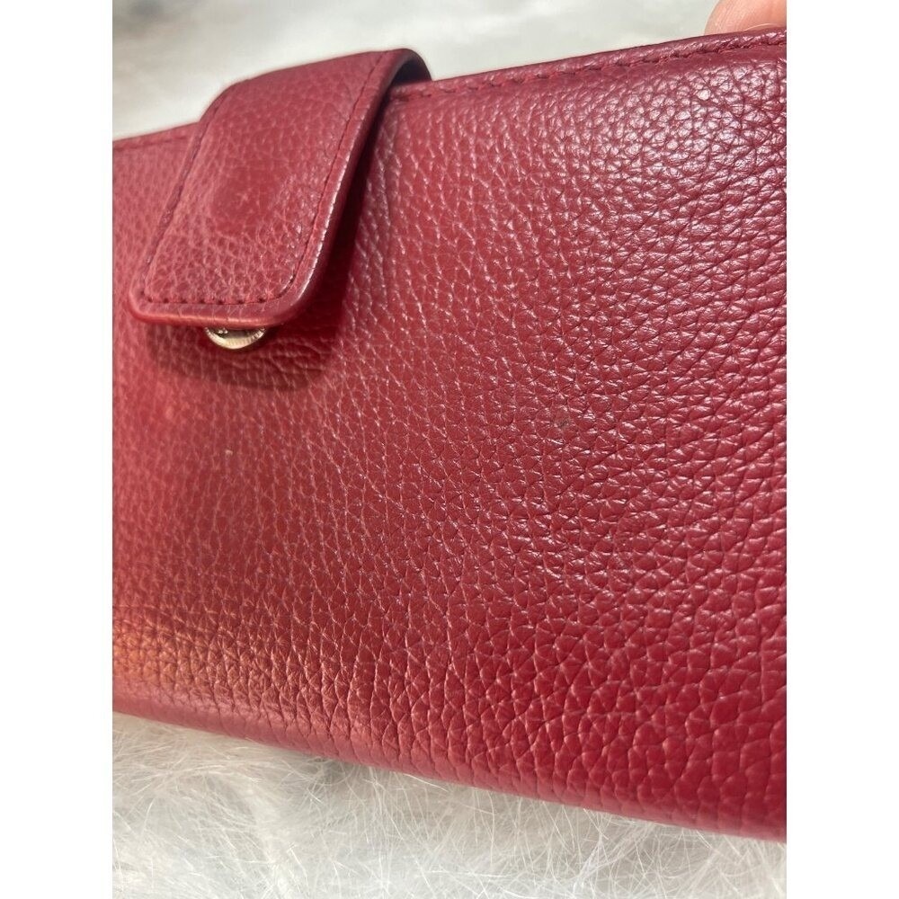 Red Pebbled Leather Wallet With Snap Closure & ID Window - Picture 2 of 5